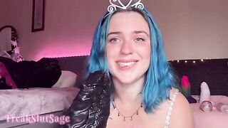 Princess gets her asshole gapped by massive toy