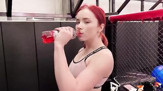 The personal trainer gave a girl a 100% ass fucking and creampie after work out