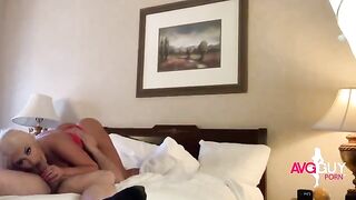 Brandi Bae’s ass is iconic, watch her twerk and get pounded by a fan!