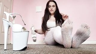 Dirty white tights and pleaser foot worship with a thick, small foot fetish