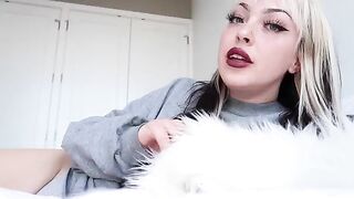 Girlfriend’s persuasive CEI, a popular and highly rated video