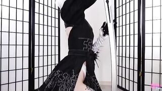 2B is getting an examination by exploring her slutty android's holes - CUT version