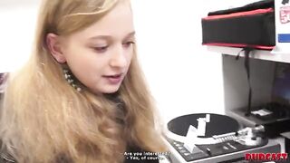 Girl was interviewed by a sexual agent at a fake casting session