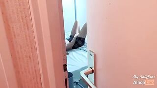 I watch my stepsister masturbating, I offered her my cock and she accepted!