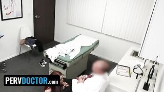 A ginger teen visited a doctor, as her health insurance had expired
