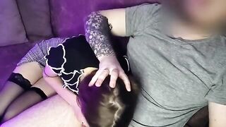 The guy became horny next to a slim girl and fucked her in the mouth