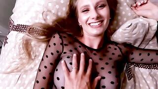 I PLAYED A HIDE-AND-SEE GAME WITH A BEAUTIFUL BABE AND THINGS GOT HOT