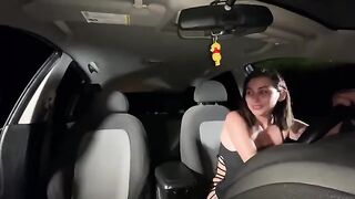 Discussing with my boyfriend in the car, my friend console me and fucks me
