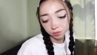 She gave her stepsbro a blowjob before her parents came home