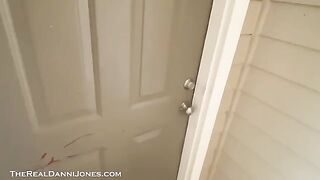 Hot MILF Danni Jones seduces the delivery boy and gives him a blowjob
