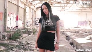 Brunette babe Deborah Diamond getting fucked in public with no problems