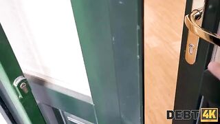 Smart nymph pays debt with her pussy to the angry collector