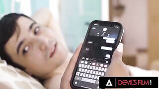 Unsatisfied Sophia Leone teaches her BF a lesson in fidelity