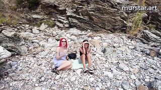 Bloggers stupidly fucked two whores in public, a wild scene straight out of Toma Mur’s adventurous escapades