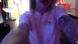 The actress Wet Kelly got horny while acting and started masturbating