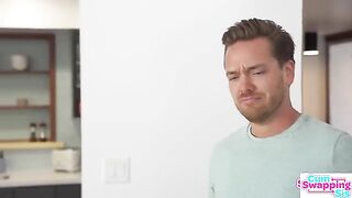 Stepsis Chloe Temple gets a hot cum bubble bath