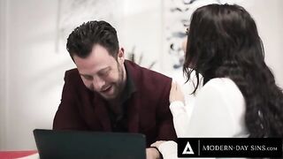 A man gets revenge on his wife by fucking Violet Starr hard