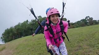 I cum while squirting from 2200 m above the sea in paragliding