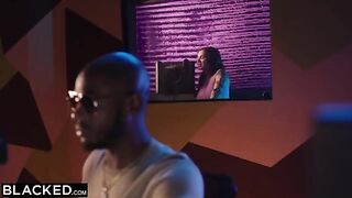 Singer Keisha gets pounded by producer Anton’s huge dick