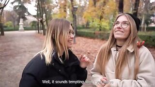 How to enjoy European girls? Two cute chicks show!