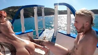 Public sex of a gorgeous couple on a boat watched by a voyeur