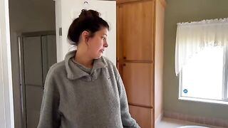 The future tenant tried to get a better deal from the pregnant landlord