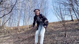 A girl went camping, but she didn’t mind getting fucked outdoors