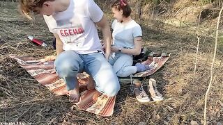 A girl went camping, but she didn’t mind getting fucked outdoors