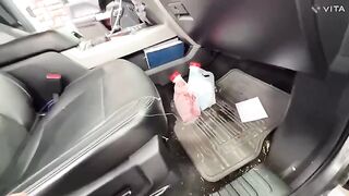 Guy met girl in the store in the hood, she loves anal sex
