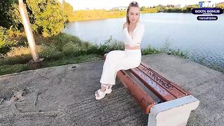 A cute girl met a nice guy through a dating app and gave herself to him