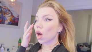 Redhead beauty gets her tiny pussy filled with sticky cum ♡
