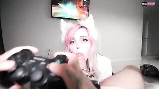 I played Genshin Impact while my girlfriend fucked me, it was a perfect day