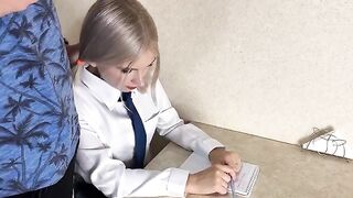 A cute schoolgirl was fucked by her nice tutor