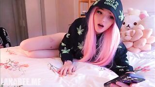 Found step mom's porn and stole her pink panties to sniff