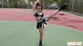 A street fuck with a hot cheerleader and her amazing ass