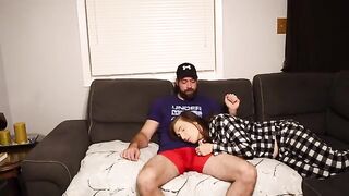 A stepson fucks his sexy stepmom on the couch, risking a creampie