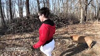 A hot woman shows off her big ass in transparent yoga pants