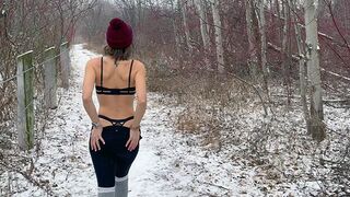 Husband shared his wife's pussy with friend in the snow