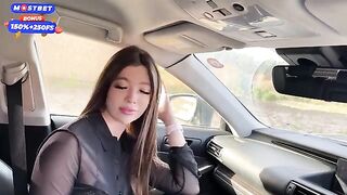 The sexy girl made a date with her ex-boyfriend, who agreed to meet her