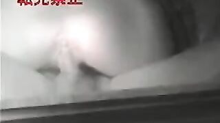 Girl tried to have sex with a guy in his car, but things didn’t go as planned