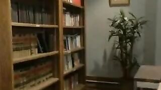 Someone gets fucked in the dark by an unknown partner