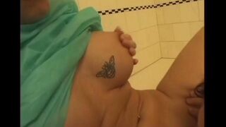 A man was a doctor, and he fucked his nurse on the table
