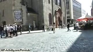 A girl showed her pussy to all the public, it was quite a sight