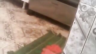 A black woman was passionately fucked by a single guy’s dick in her sweet pussy