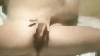 A girl was masturbating on the beach and was filmed