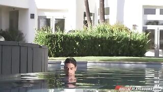 Hot brunette with big tits has sex in the swimming pool