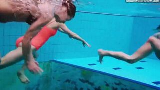 Nude girls in the pool were photographed by a hidden camera