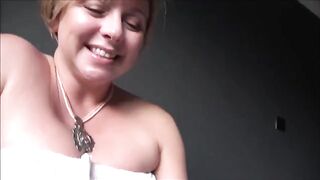 Blonde MILF shows the way in this steamy step-fantasy scene