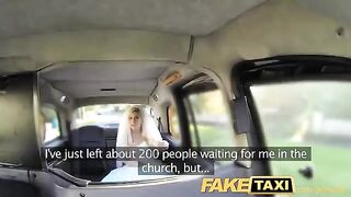 The bride got acquainted with a taxi driver and changed clothes