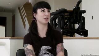 A nice guy caressed his tongue in an intimate encounter
